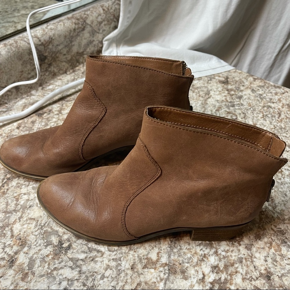 Lucky Brand Leather Booties!